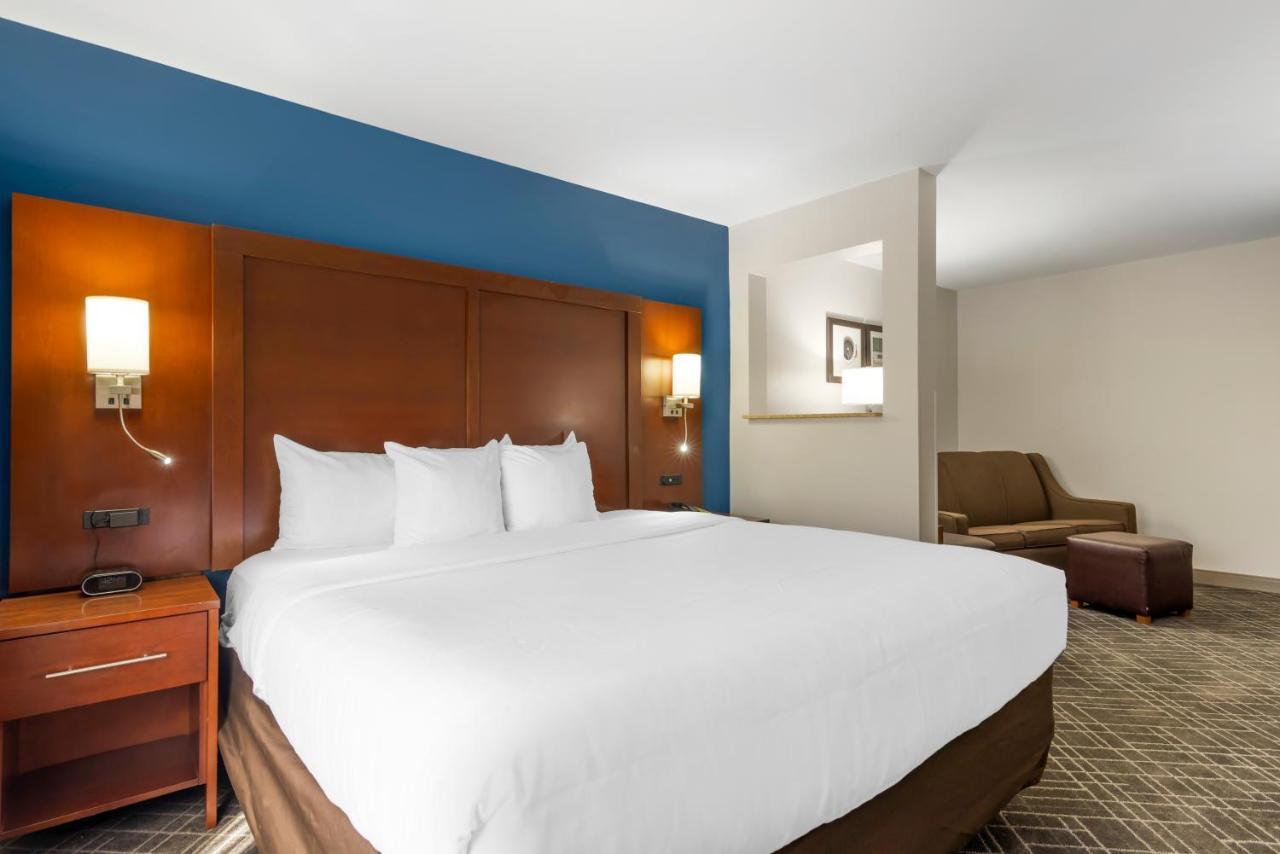 Comfort Atlanta Airport 3*