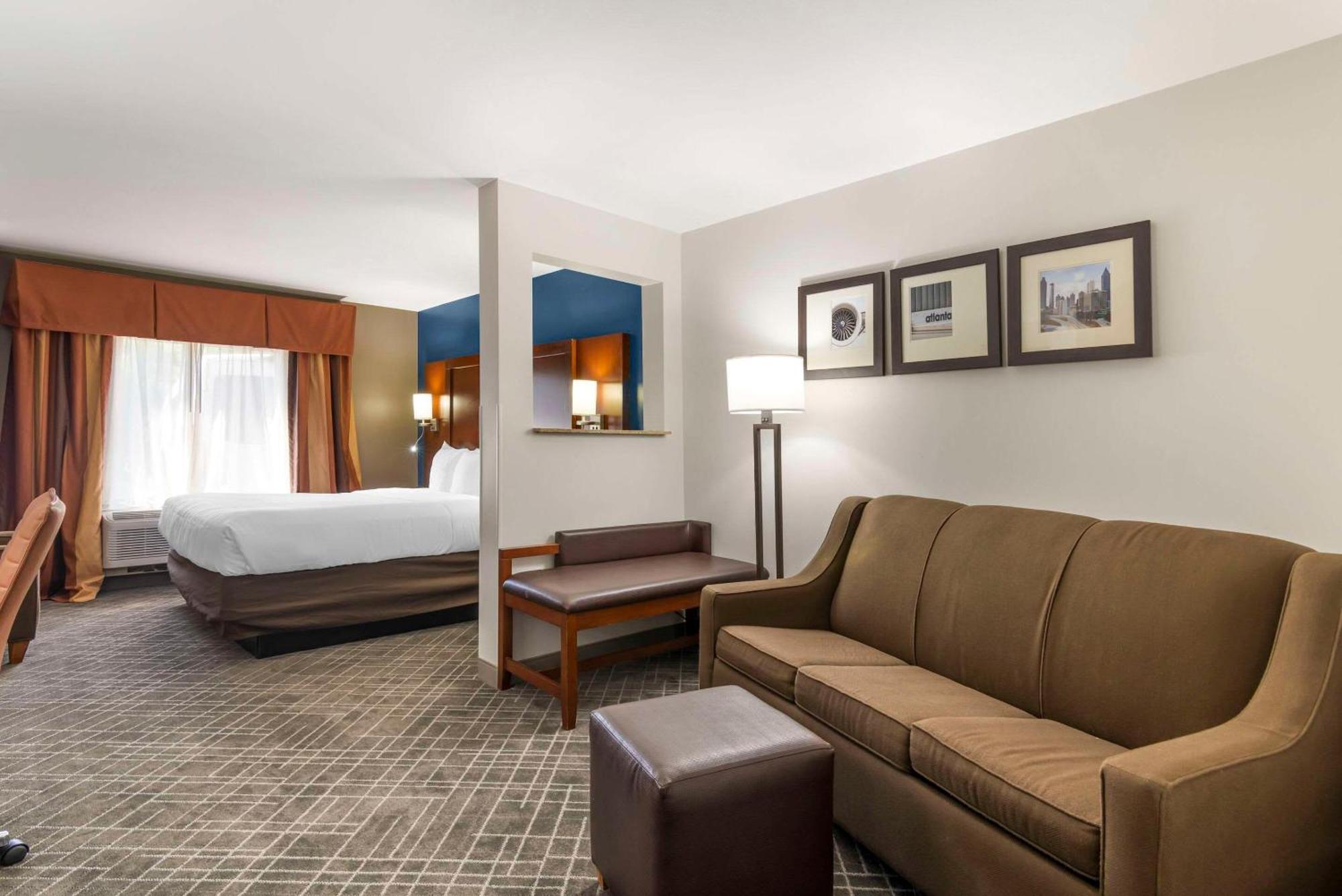 Hotel Comfort Atlanta Airport 3*