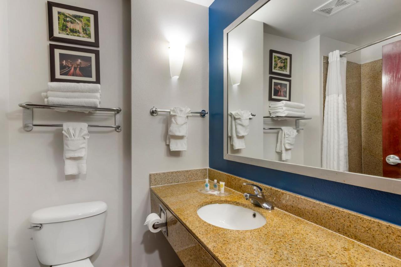 Hotel Comfort Atlanta Airport Forest Park