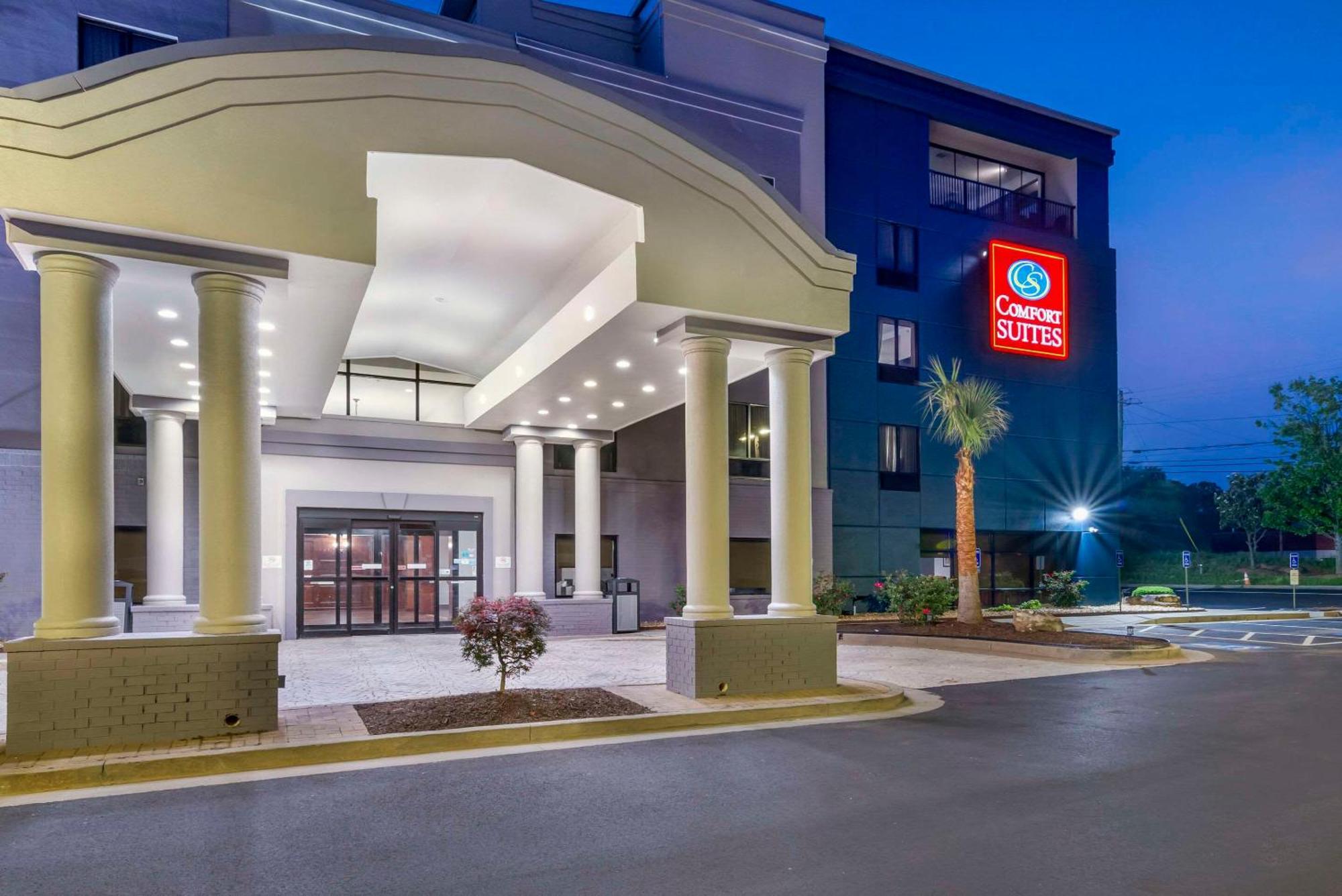 Hotel Comfort Atlanta Airport 3*